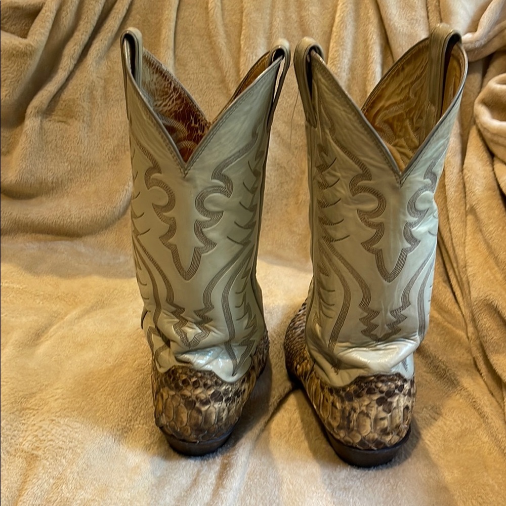 Snakeskin Cowboy Boots with Embossed Design - Picture 7 of 12